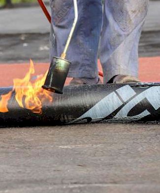 Charpente couverture zinguerie reparation-toiture